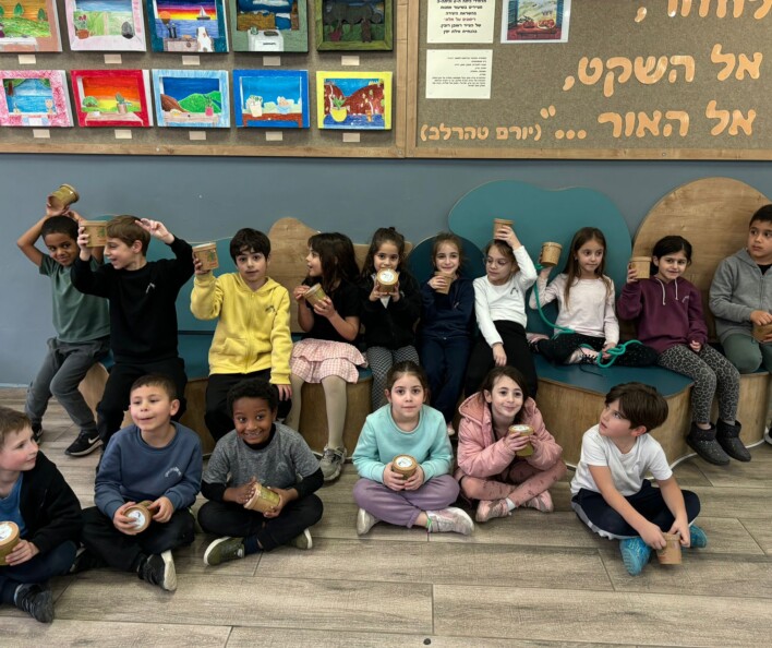 יום שתילה לט"ו בשבט בבתי הספר